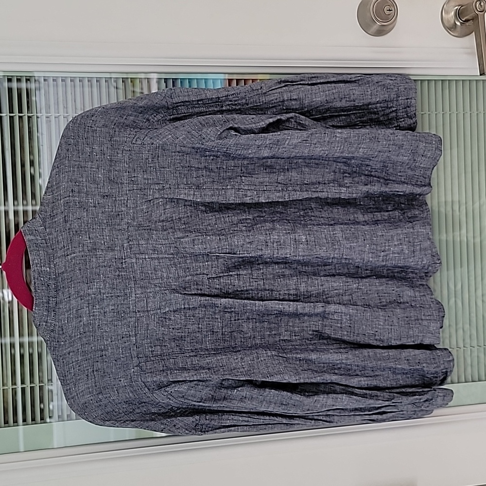 💯 Linen Chambray Sz M Pintucks on Front, Back & Sleeves No Flaws - Picture 7 of 10